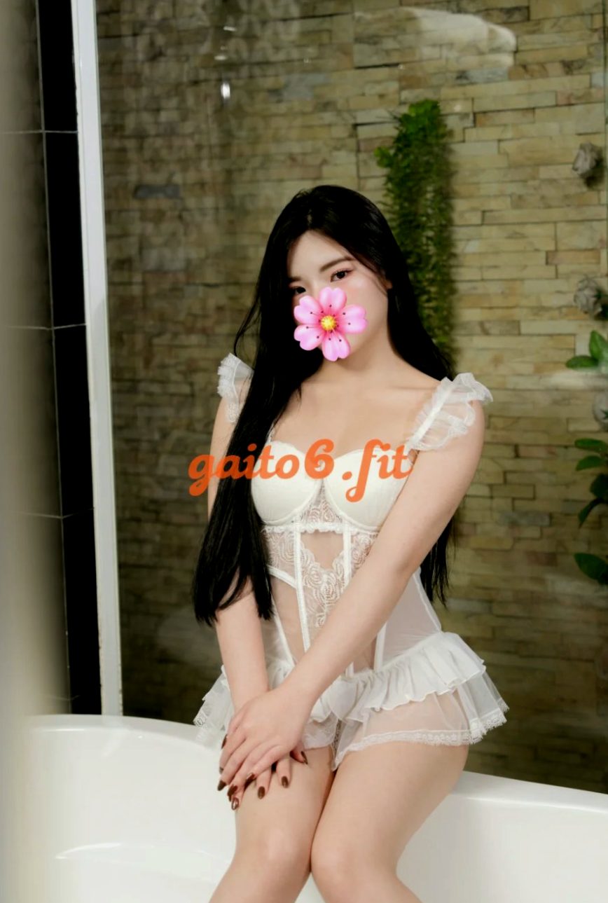 Diệu Uyển 2004 – Vú to, kín đáo – Inbox ngay – Lê Chân, Hải Phòng – ảnh 4